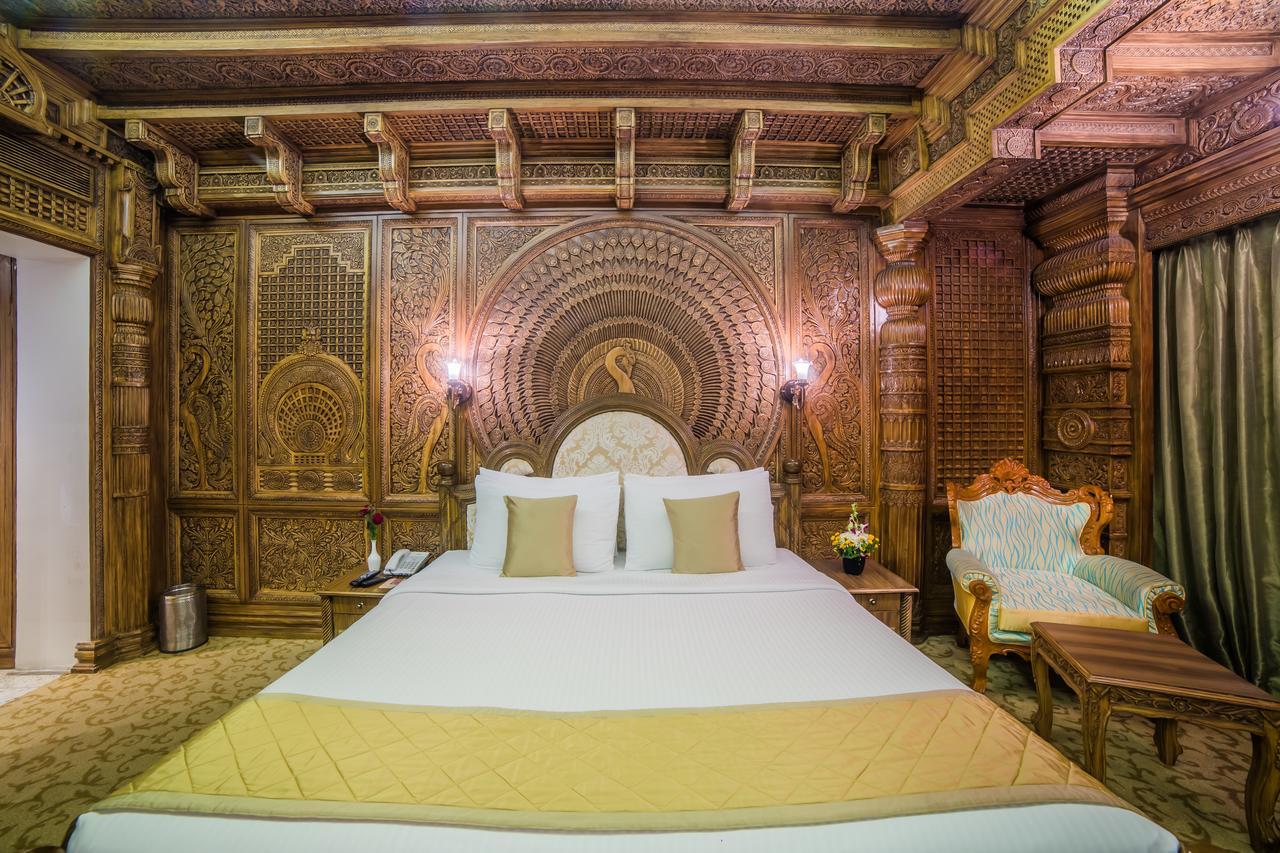 Ramoji Film City- Sitara Luxury Hotel Pedda Ambarpet Exterior photo