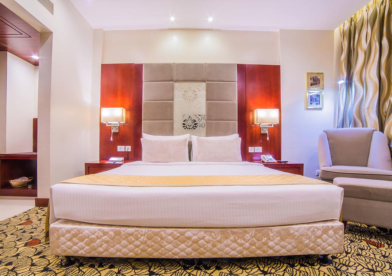 Ramoji Film City- Sitara Luxury Hotel Pedda Ambarpet Exterior photo